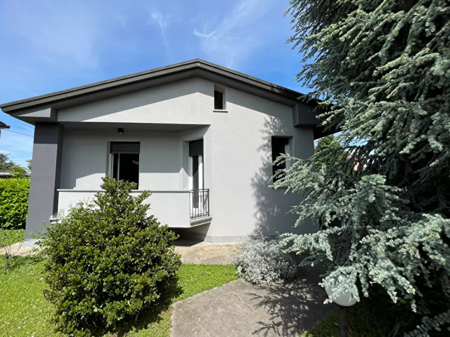 Immagine 43 di Casa indipendente in vendita  a Suzzara