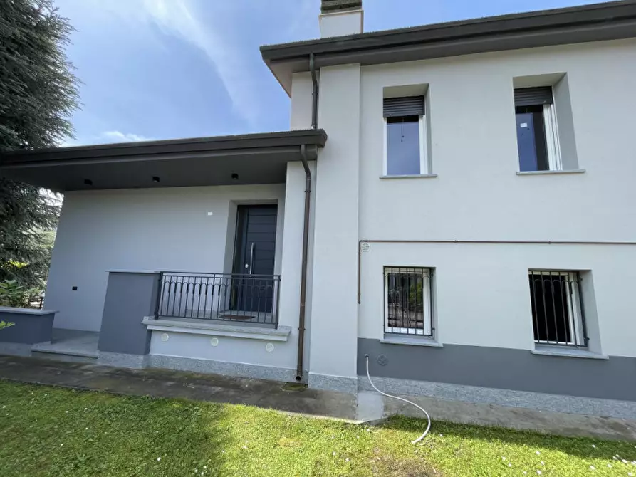 Immagine 46 di Casa indipendente in vendita  a Suzzara