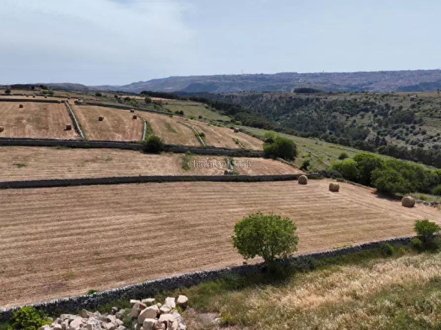 Immagine 13 di Terreno in vendita  in bussello a Modica