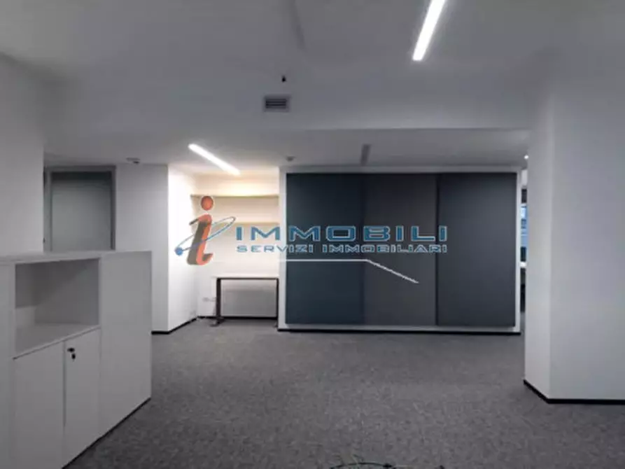 Immagine 7 di Ufficio in affitto  in VIA LOMAZZO PAOLO a Milano