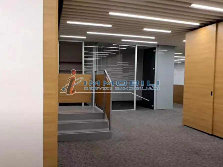 Immagine 21 di Ufficio in affitto  in VIA LOMAZZO PAOLO a Milano