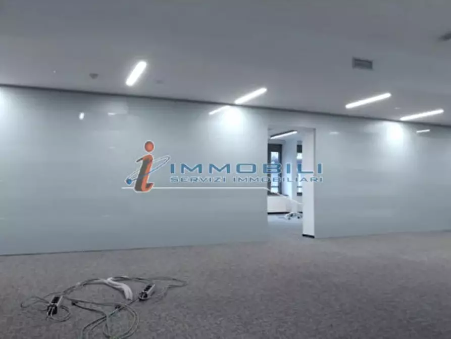 Immagine 23 di Ufficio in affitto  in VIA LOMAZZO PAOLO a Milano