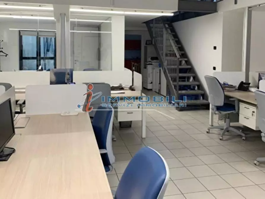 Immagine 3 di Ufficio in vendita  in VIALE MONZA a Milano