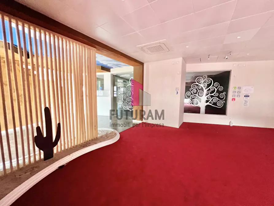 Immagine 6 di Negozio in affitto  in via montegrappa a Marostica