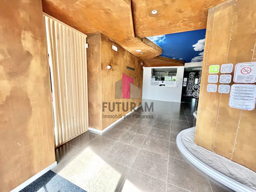 Immagine 18 di Negozio in affitto  in via montegrappa a Marostica