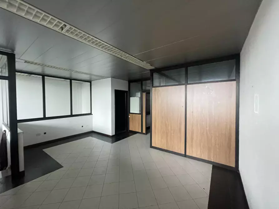 Immagine 10 di Capannone industriale in vendita  in VIA DE GASPERI 14 a Saccolongo