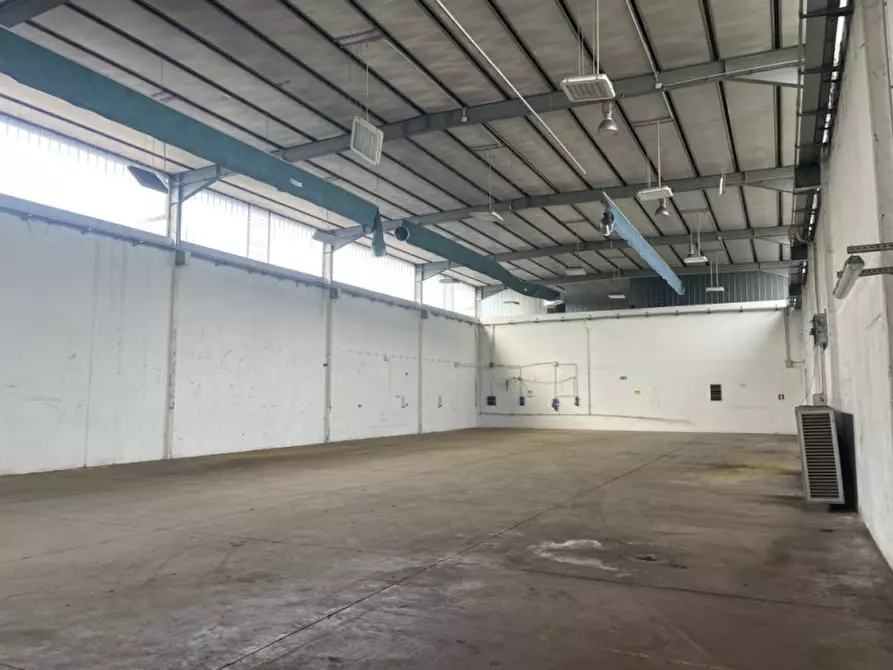 Immagine 11 di Capannone industriale in vendita  in VIA DE GASPERI 14 a Saccolongo