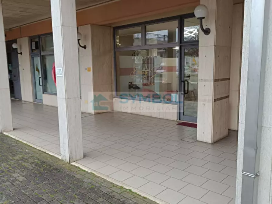 Immagine 10 di Negozio in vendita  in VIA MOGLIANESE a Scorzè