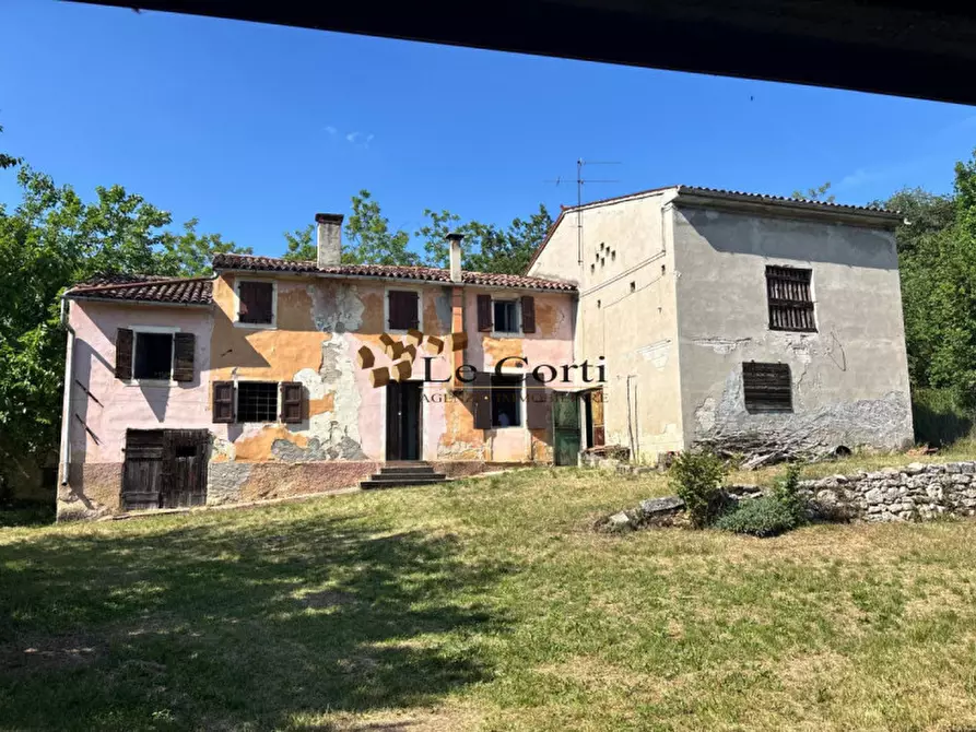 Immagine 1 di Rustico / casale in vendita  a Lonigo