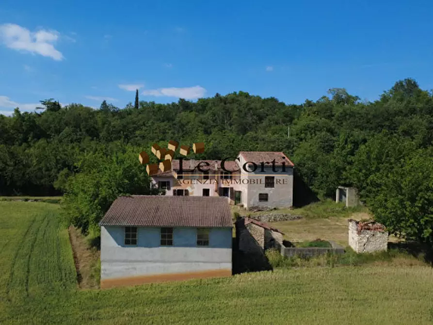 Immagine 7 di Rustico / casale in vendita  a Lonigo