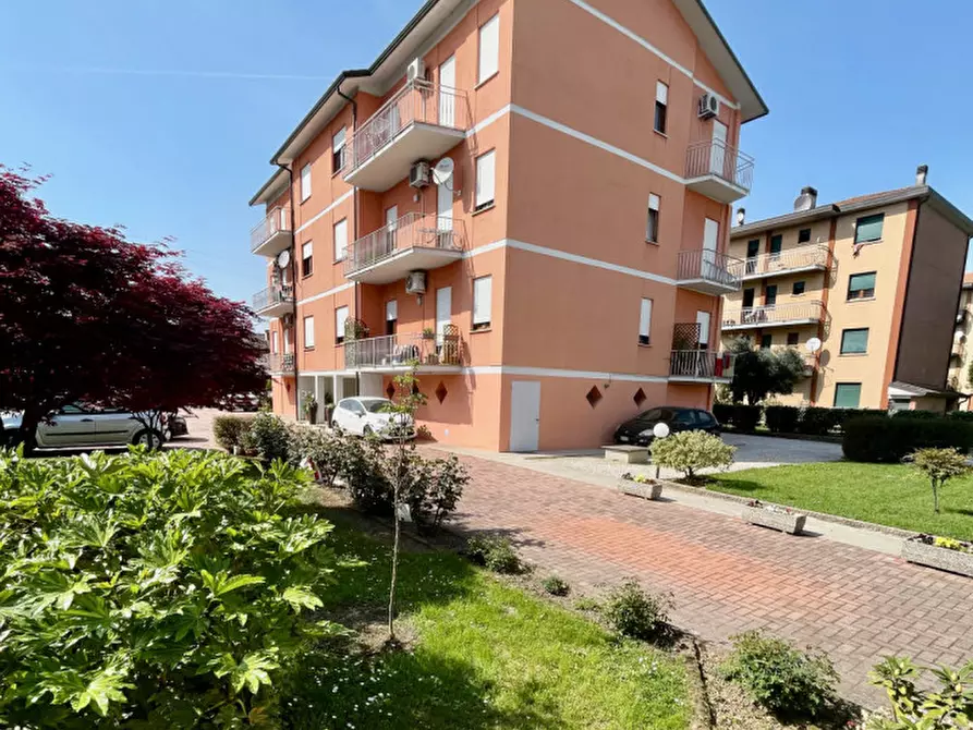 Immagine 1 di Appartamento in vendita  in Via Pirandello a Dueville