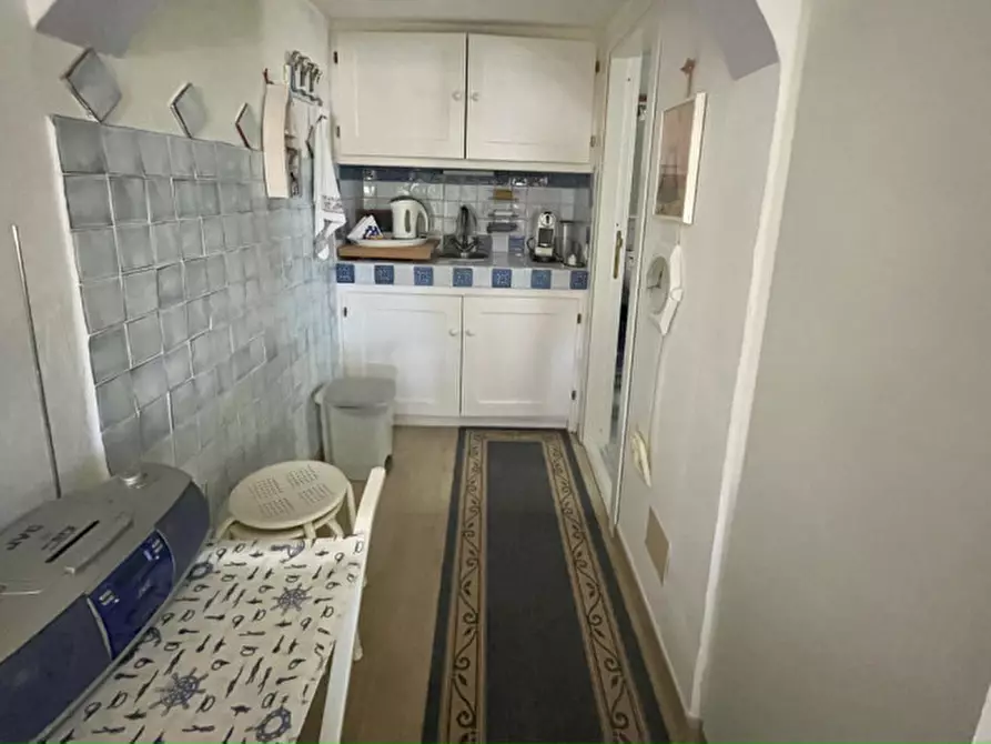 Immagine 32 di Villa in vendita  in via zara a Olbia