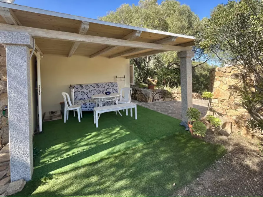 Immagine 54 di Villa in vendita  in via zara a Olbia