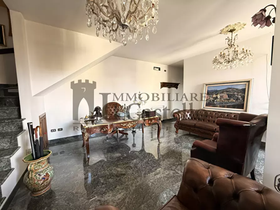 Immagine 10 di Appartamento in vendita  in Piazza Dante Alighieri a Castiglione Del Lago