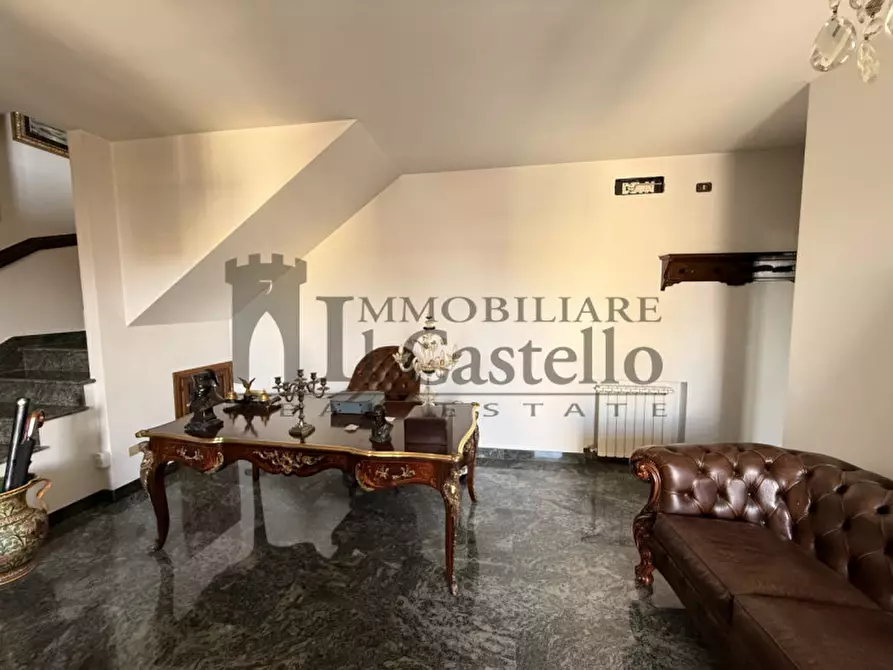 Immagine 11 di Appartamento in vendita  in Piazza Dante Alighieri a Castiglione Del Lago