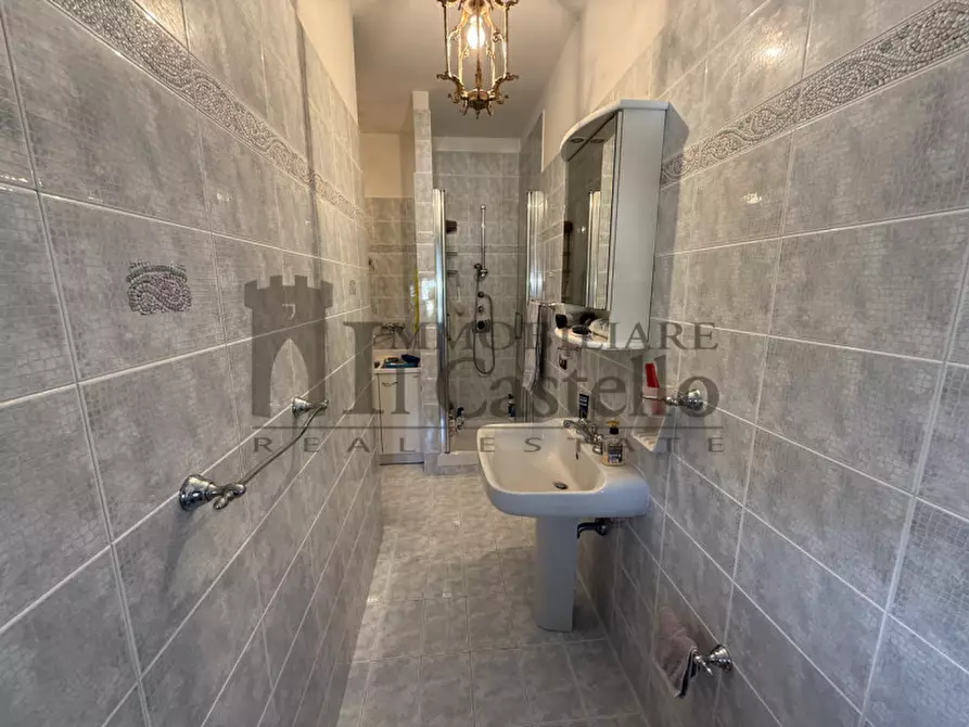 Immagine 19 di Appartamento in vendita  in Piazza Dante Alighieri a Castiglione Del Lago