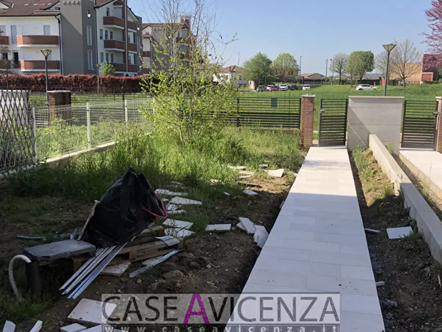 Immagine 20 di Casa bifamiliare in vendita  in via roma a Grisignano Di Zocco