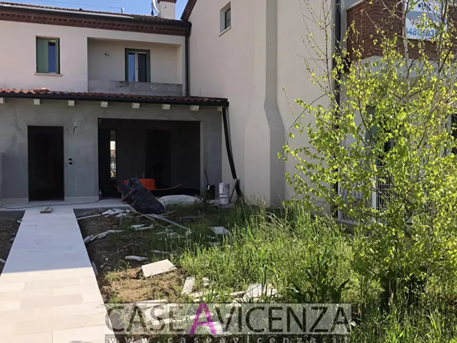 Immagine 22 di Casa bifamiliare in vendita  in via roma a Grisignano Di Zocco