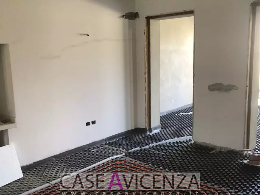 Immagine 33 di Casa bifamiliare in vendita  in via roma a Grisignano Di Zocco