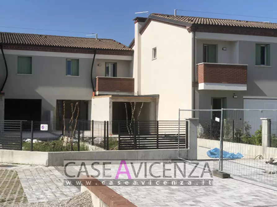 Immagine 38 di Casa bifamiliare in vendita  in via roma a Grisignano Di Zocco