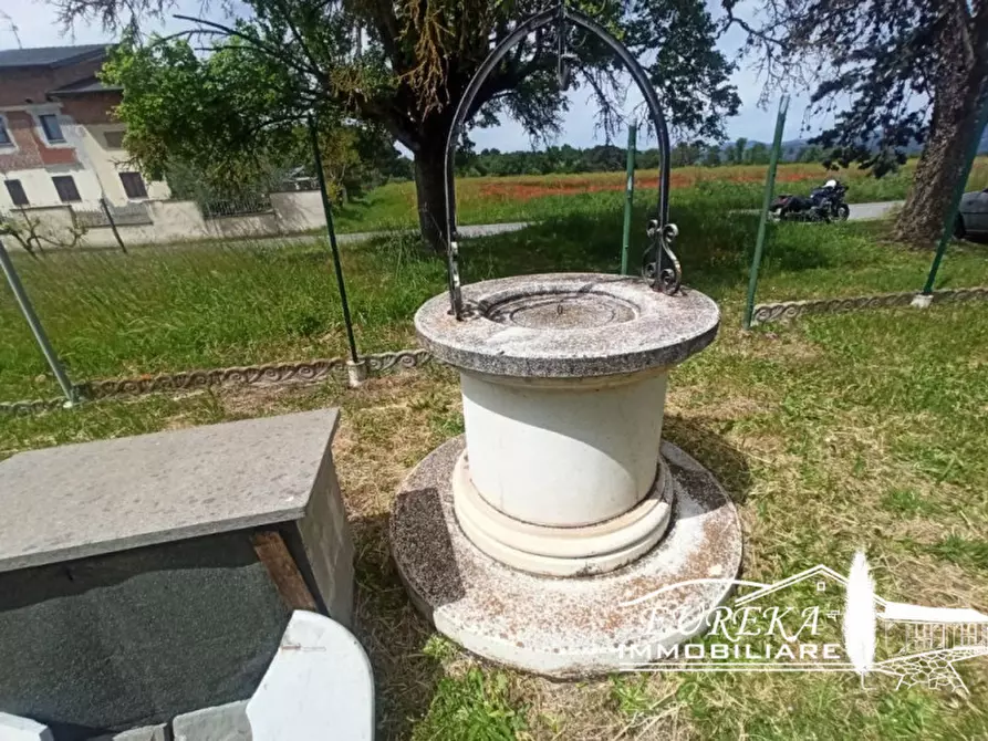 Immagine 24 di Casa indipendente in vendita  a Castiglione Del Lago