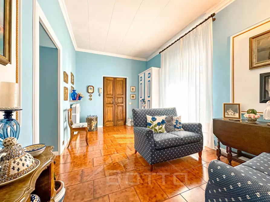 Immagine 4 di Palazzo in vendita  in VIA ROMA 5 a Ghemme