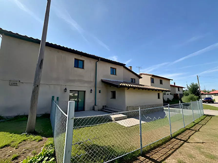 Immagine 4 di Terreno in vendita  in Via Giuseppe Parini a Vigonovo