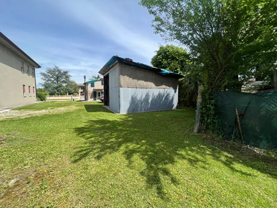 Immagine 16 di Terreno in vendita  in Via Giuseppe Parini a Vigonovo