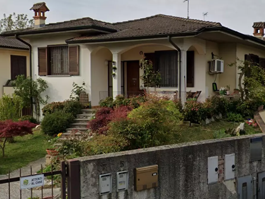 Immagine 1 di Casa bifamiliare in vendita  in Via Ferri 5 a Marzano