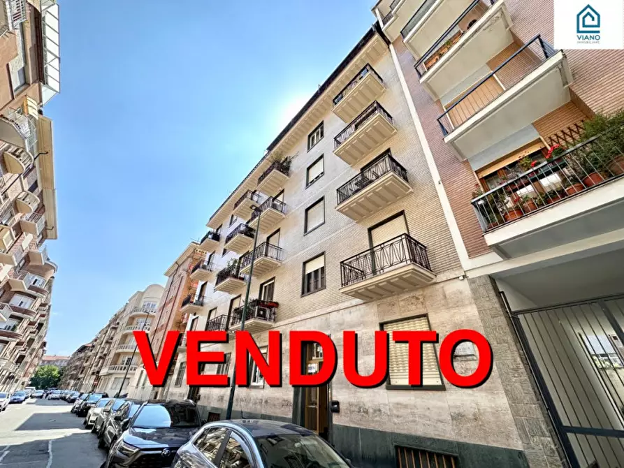 Immagine 1 di Appartamento in vendita  in Via Arona 35 a Torino