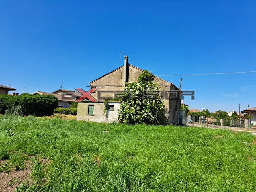 Immagine 2 di Rustico / casale in vendita  in Via G. Matteotti n.20 bis - Cavarzere (VE) a Cavarzere