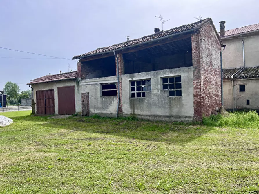 Immagine 4 di Rustico / casale in vendita  in frazione frescarolo n. 36 a Busseto