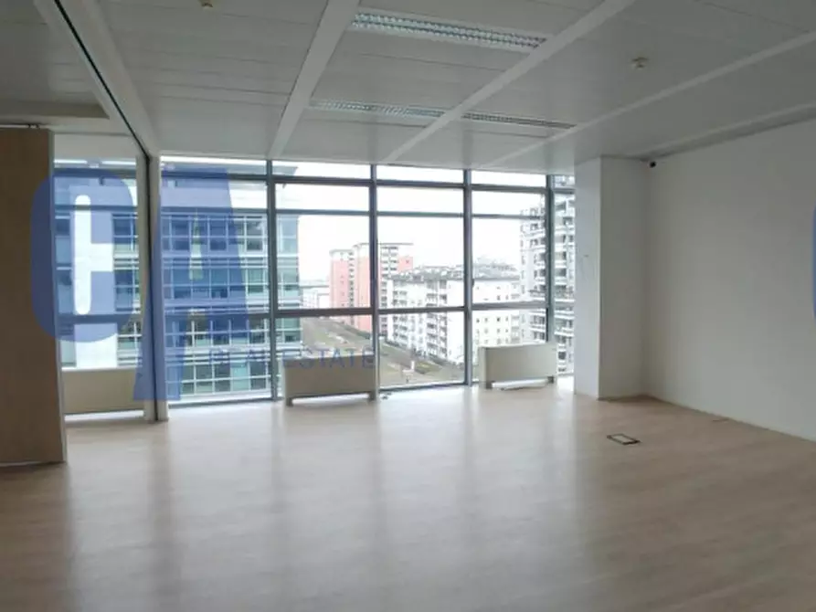 Immagine 2 di Ufficio in affitto  in VIA BAZZI CARLO a Milano