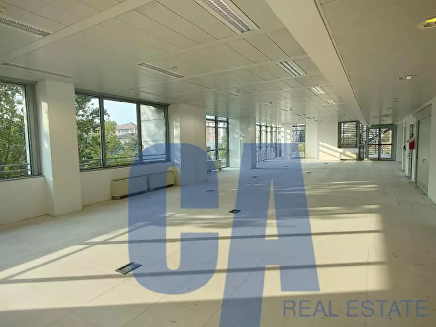 Immagine 4 di Ufficio in affitto  in VIA BAZZI CARLO a Milano