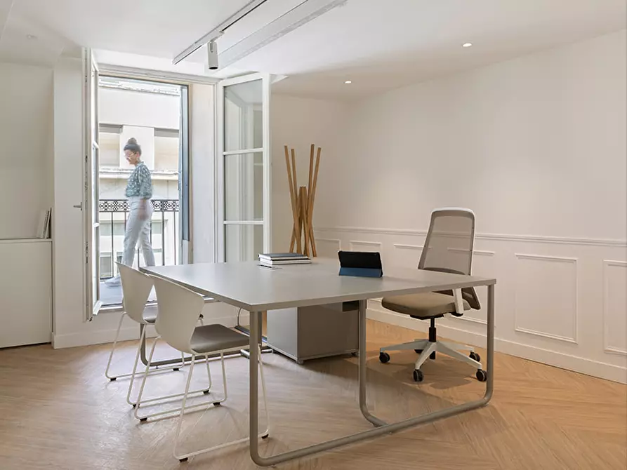 Immagine 2 di Ufficio in affitto  a Volpago Del Montello