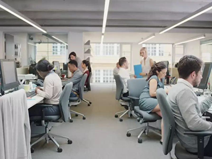 Immagine 5 di Ufficio in affitto  a Volpago Del Montello