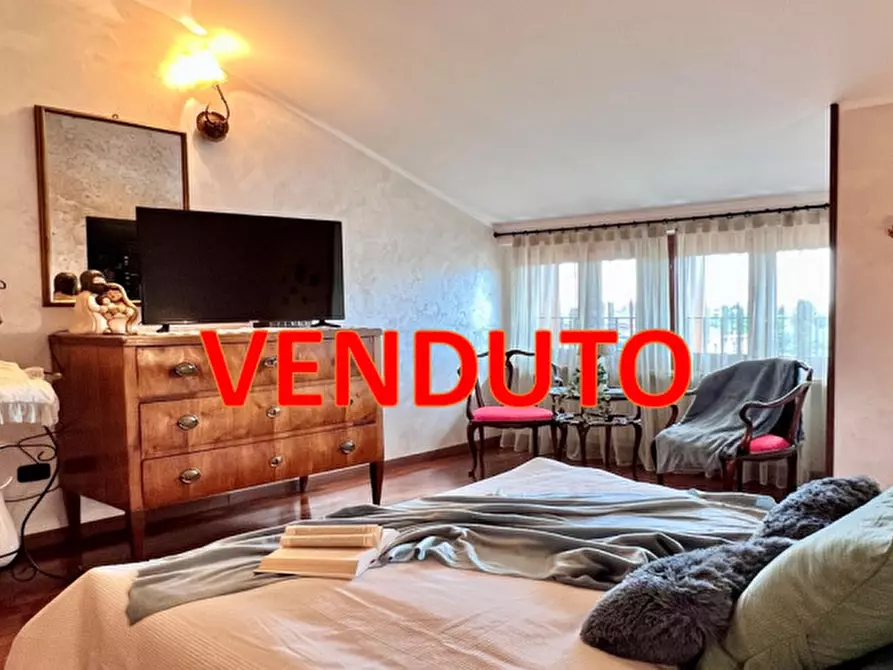 Immagine 1 di Appartamento in vendita  in via Legnago a Verona