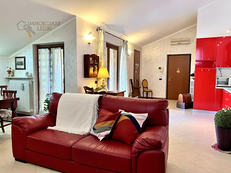 Immagine 8 di Appartamento in vendita  in via Legnago a Verona