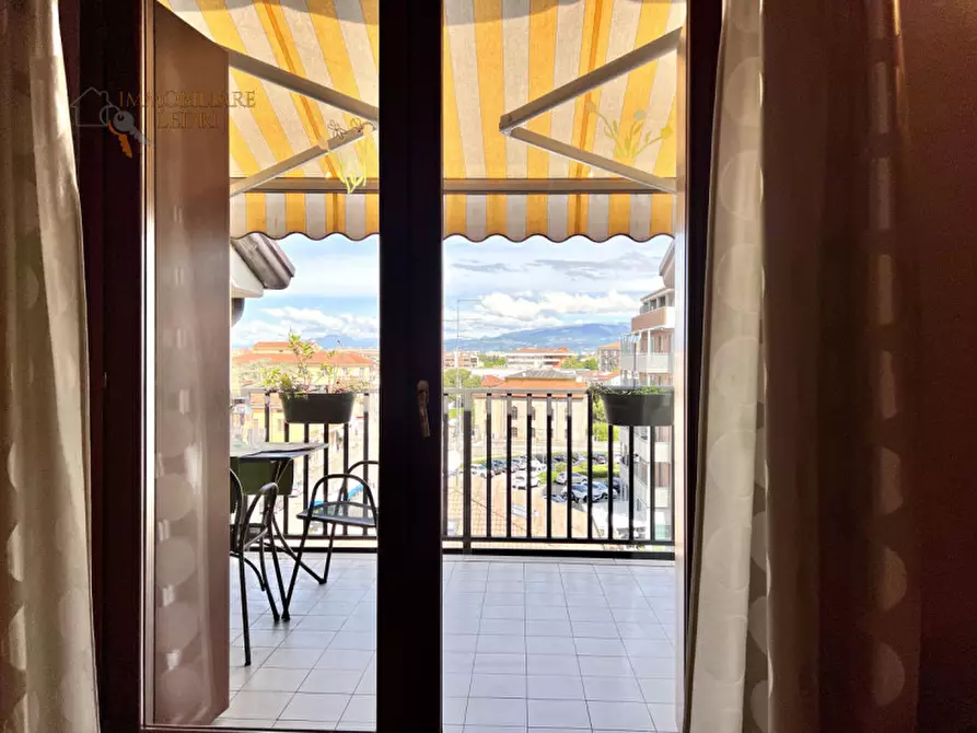 Immagine 25 di Appartamento in vendita  in via Legnago a Verona