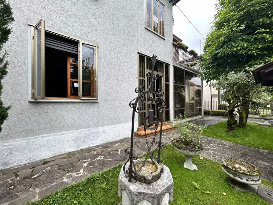 Immagine 1 di Casa indipendente in vendita  in Via marco zoppo a Padova