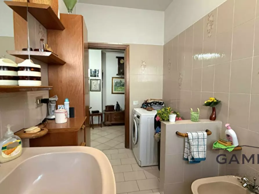 Immagine 17 di Appartamento in vendita  a Sesto Fiorentino