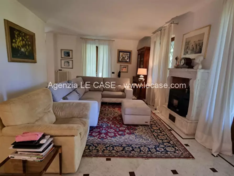 Immagine 7 di Villa in affitto  a Forte Dei Marmi