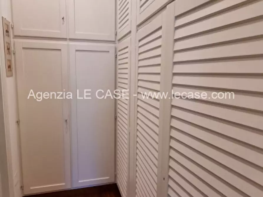 Immagine 19 di Villa in affitto  a Forte Dei Marmi