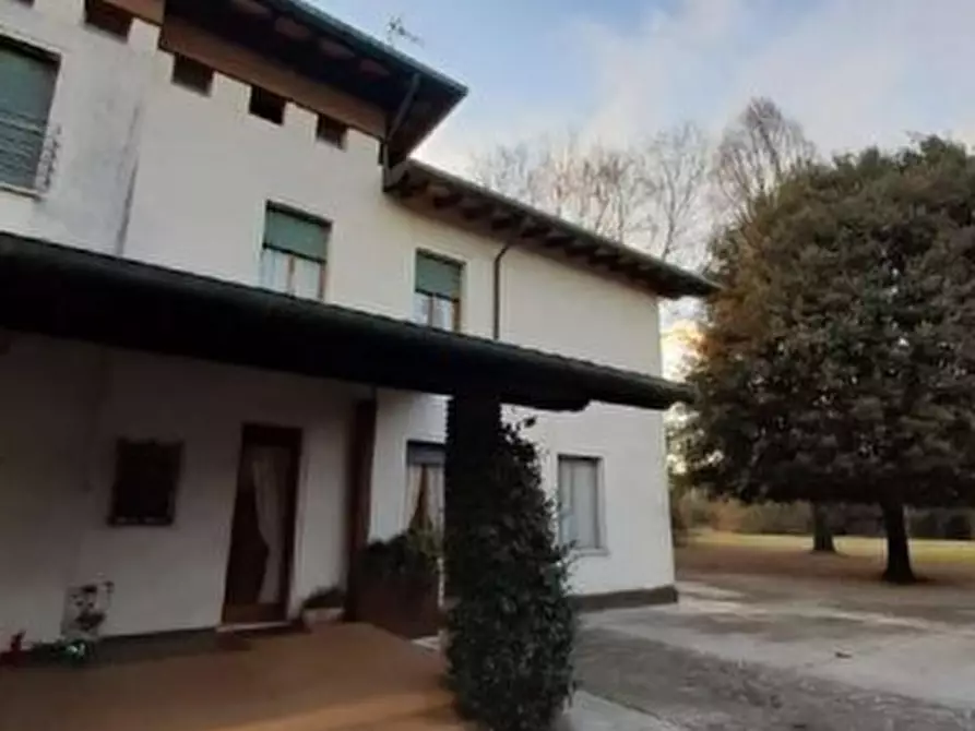 Immagine 1 di Casa indipendente in vendita  in Via Piave, 60 a Fiume Veneto
