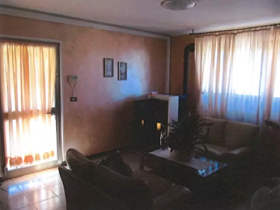 Immagine 1 di Casa bifamiliare in vendita  in VIA SAN PIETRO 201 a Isola Rizza