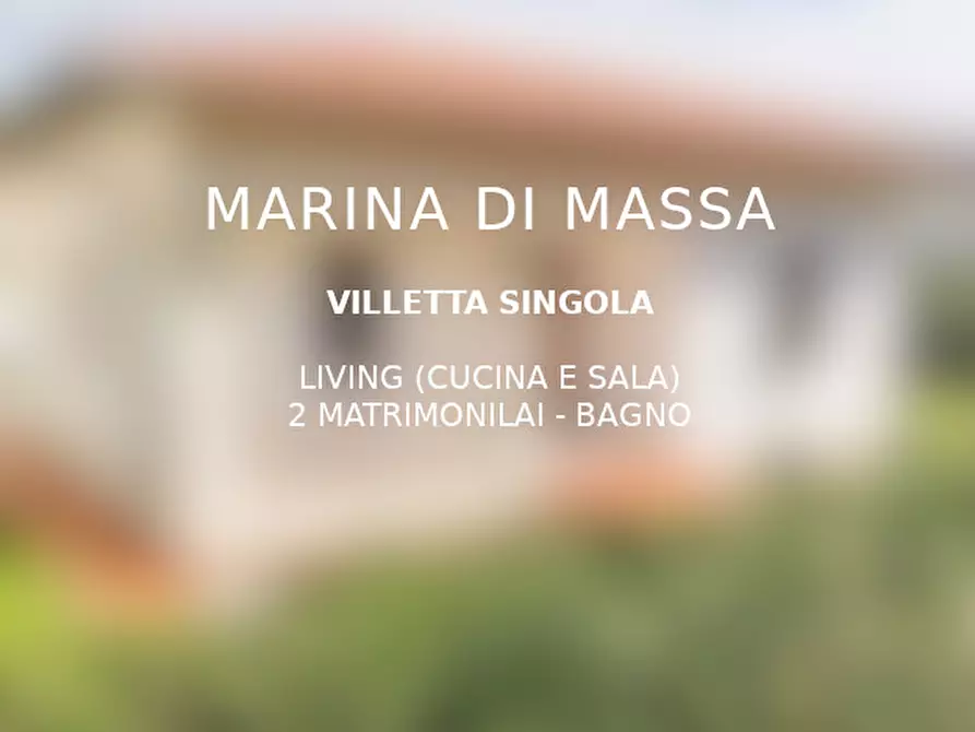 Immagine 1 di Villa in vendita  in via Bagnone a Massa