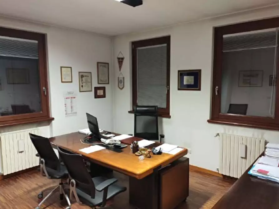 Immagine 1 di Ufficio in vendita  in VIA MATTEOTTI 14 a Sant'ambrogio Di Valpolicella