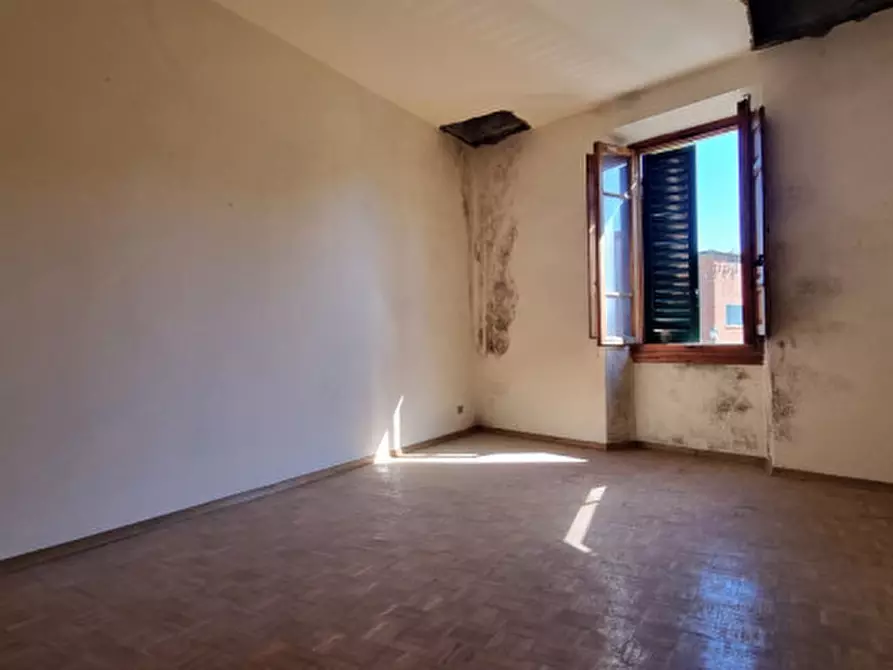 Immagine 1 di Appartamento in vendita  in PIAZZA LANDI a Greve In Chianti