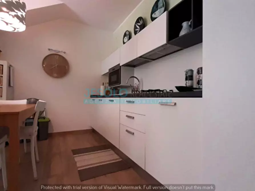 Immagine 7 di Appartamento in vendita  in Pineta a Jesolo