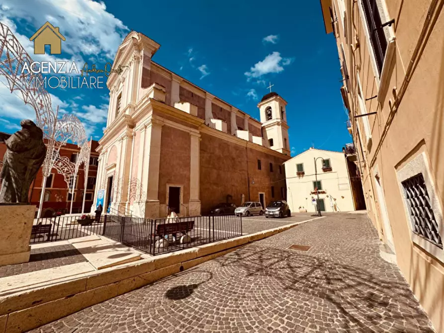 Immagine 1 di Appartamento in vendita  in piazza paolo segneri a Nettuno